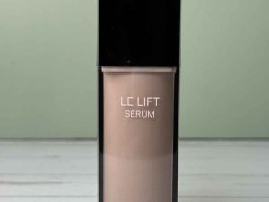 فلوئید لیفت شنل (Chanel) مناسب صورت و گردن حجم 50 میلی‌لیتر