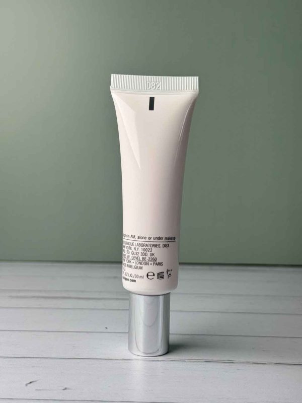 ضد آفتاب کلینیک مدل اون بتر SPF30 - Image 4
