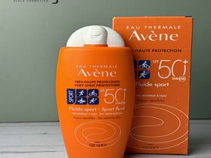 ضد آفتاب بی رنگ فلوئید اسپورت اون پوست حساس SPF50 حجم 100 میلی‌لیتر